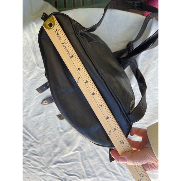 Vintage 70’s leather studded buckles backpack main image 4